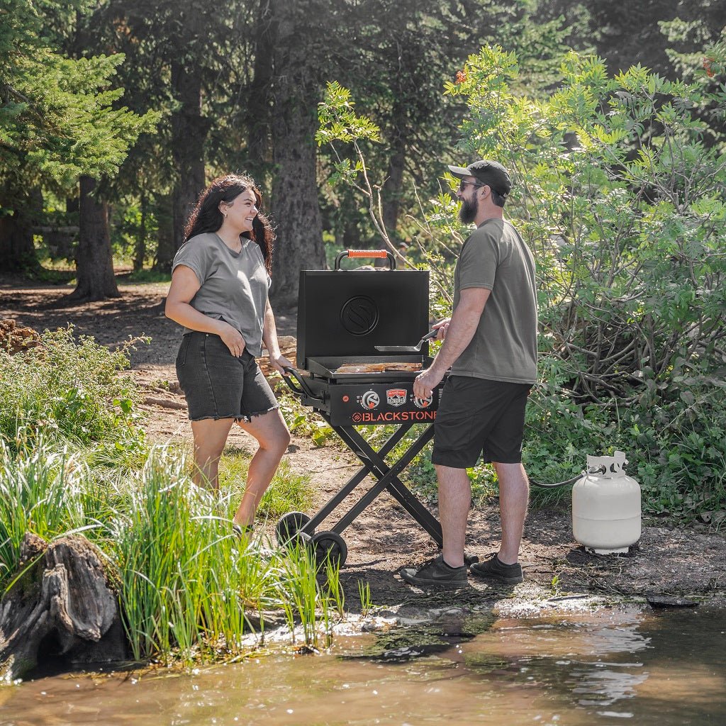 On The Go 22" Griddle with Flexfold Legs