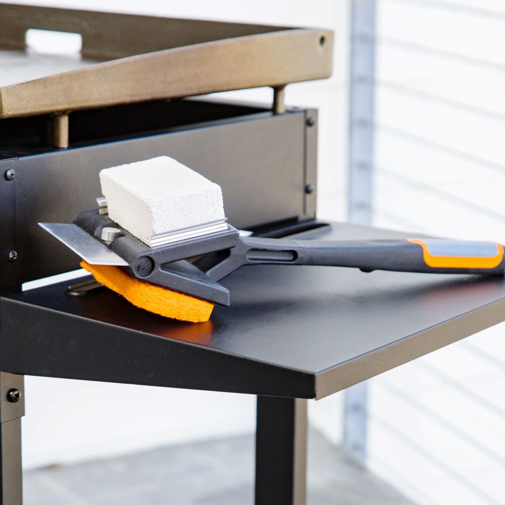 3-in-1 Griddle Cleaning Tool