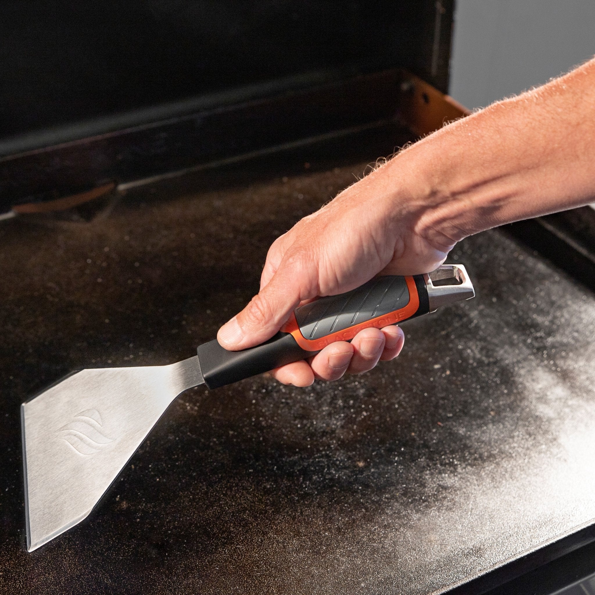 Pro Series Griddle Scraper